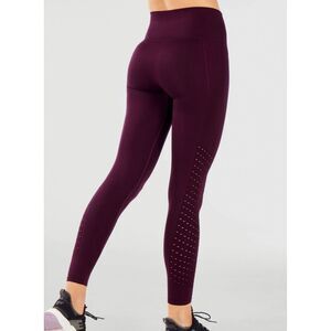 ⭐️3️⃣ for $20 ⭐️ Fabletics Sync Seamless High-waisted legging Burgundy size XS